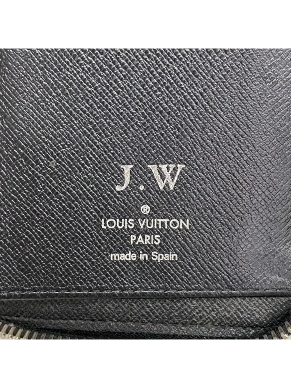 Louis Vuitton Wallet Damier Graphite Zippy Vertical Black